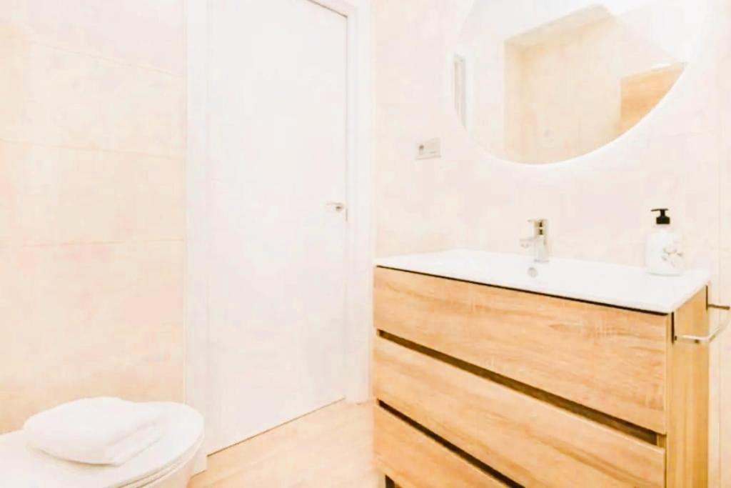 Apartamento Puerto Sol Y Mar ฟูเอนฮิโรลา ภายนอก รูปภาพ